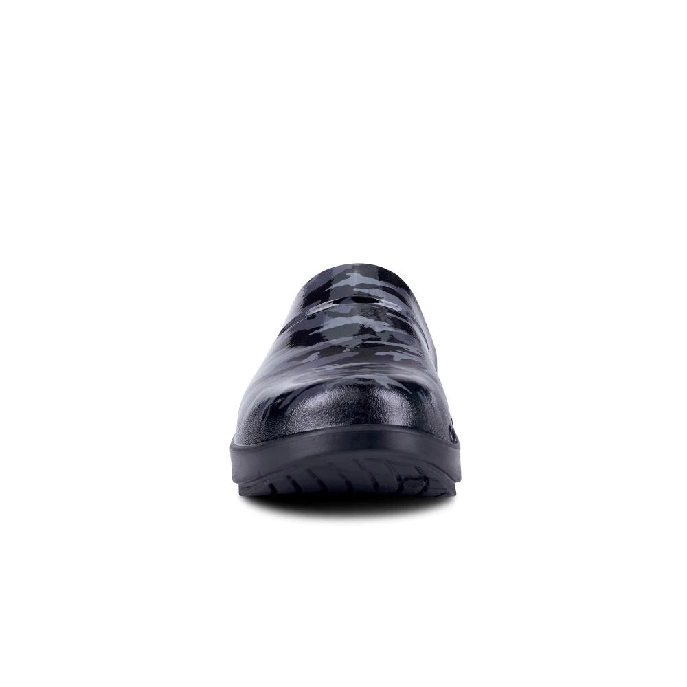 'OOFOS' Women's OOcloog Luxe Pixel Clog - Black / Camo 'OOFOS' Women's OOcloog Luxe Pixel Clog - Black / Camo -The Outdoor Clothing Shop